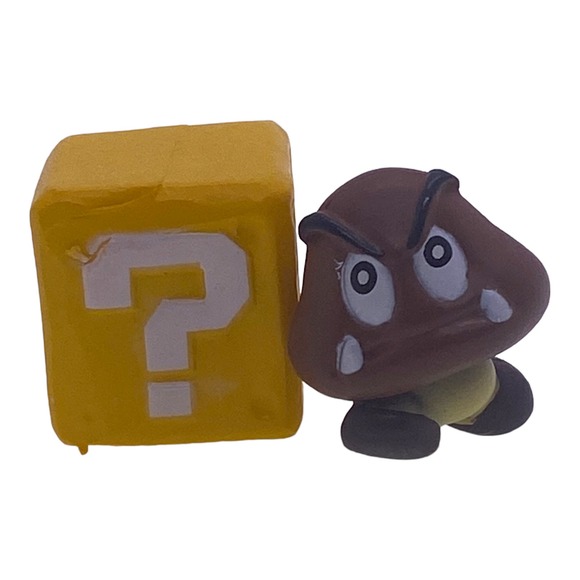 NWOT Super Mario Mini Figure Playset Bullet Brick Mushroom Goomba & More - Picture 5 of 8